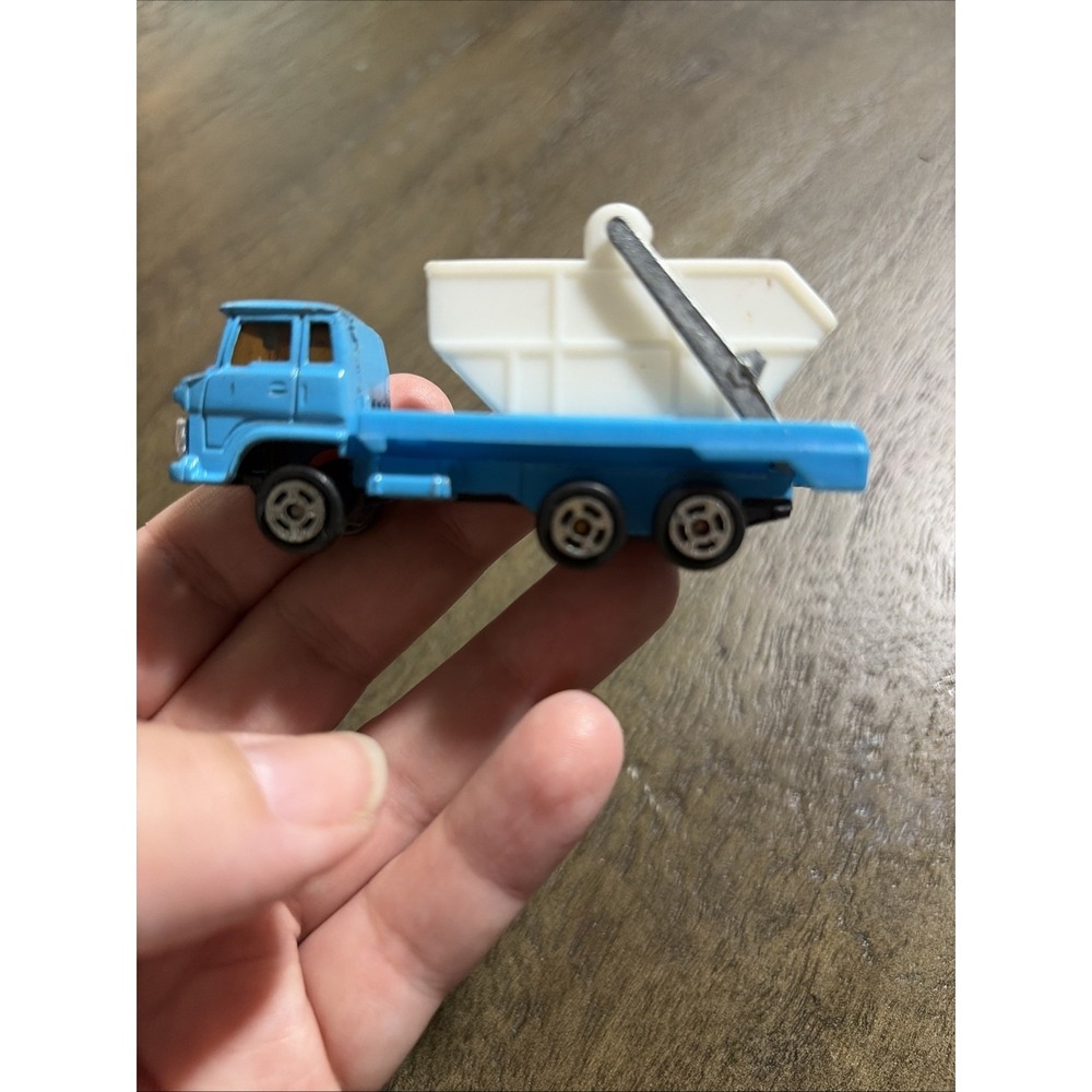 Vintage 1980's Diecast Blue Tipper Dumpster Truck Hino Skip Truck Hong Kong